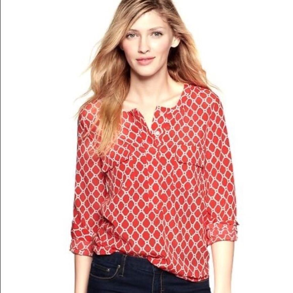 GAP Red White Print Henley Front Pockets Long Sleeve Blouse, Size Large